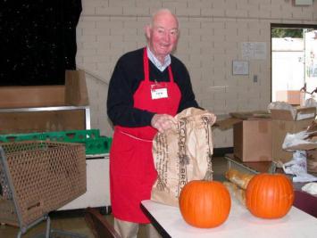2011 Thanksgiving at St. Anthony's Soup Kitchen - Taking out Bread 2011 Thanksgiving at St. Anthony's Soup Kitchen - Taking out Bread