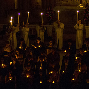 EHL 2012 - Choir with candles (III)
